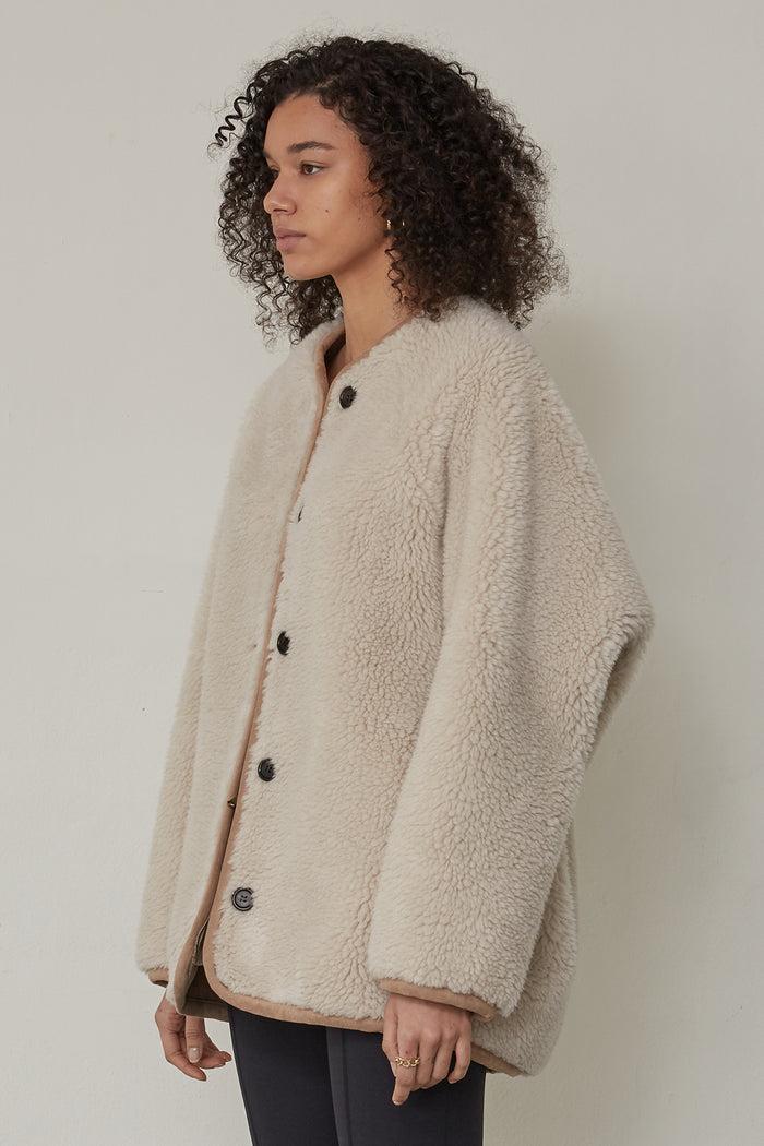 Goen.j Buttoned Detail Faux Shearling-suede Wool-blend Jacket MUSHROOM BEIGE
