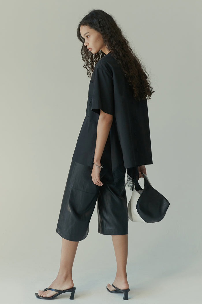 goen.j Embellished lace-trimmed draped short-sleeve blouse BLACK