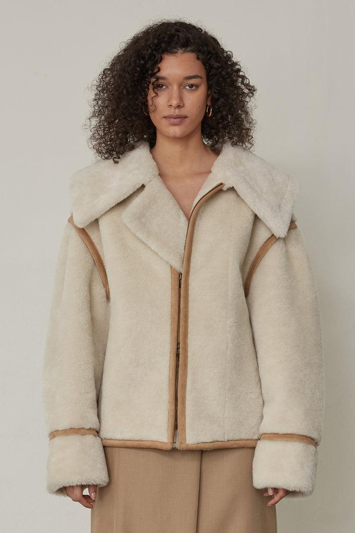Goen.j Faux Shearling Suede Wool-blend Aviator Jacket CREAM