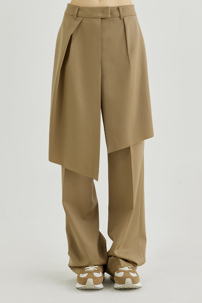 Goen.j Front Layered Wrap Shorts Paneled Wool Pants BEIGE
