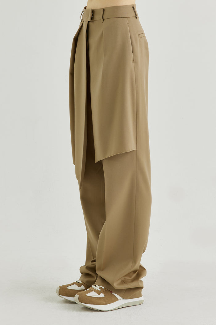 Goen.j Front Layered Wrap Shorts Paneled Wool Pants BEIGE