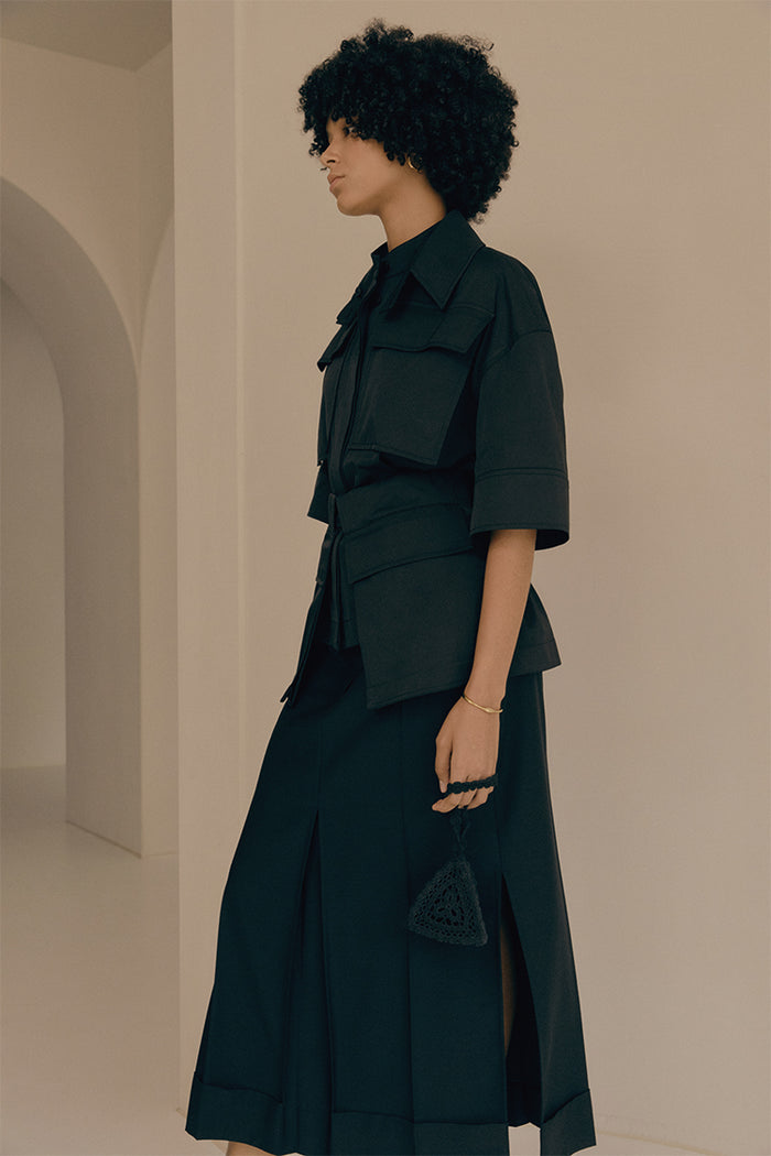 goen.j Belted cotton-blend twill shirt top BLACK