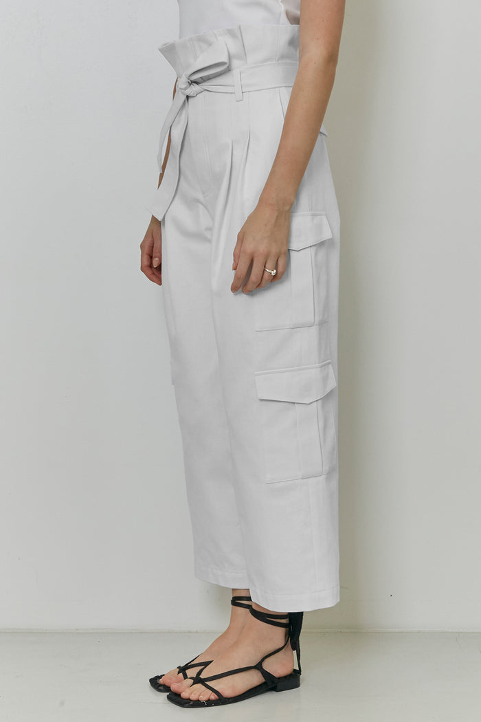 Goen.j Belted Cotton Paperbag Pants IVORY