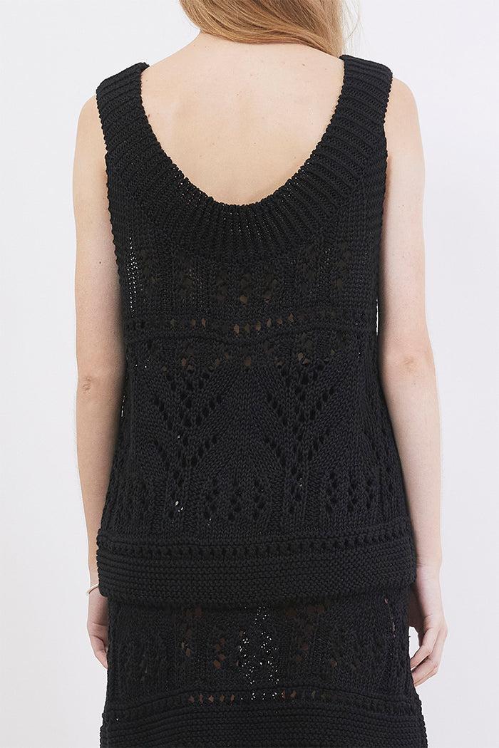 Goen.j Buttoned Crochet Knit Vest BLACK