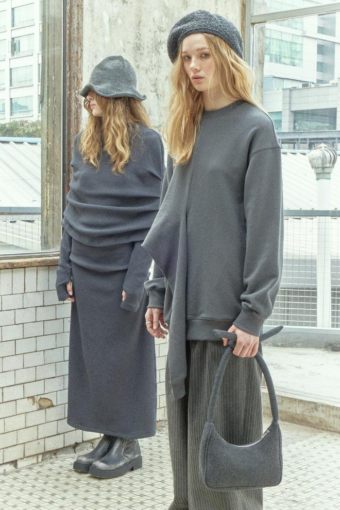 goen.j Cape-effect knitted dress CHARCOAL