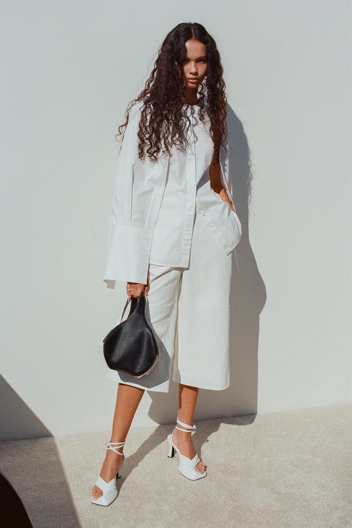 goen.j Cape-overlay button up cotton blouse IVORY