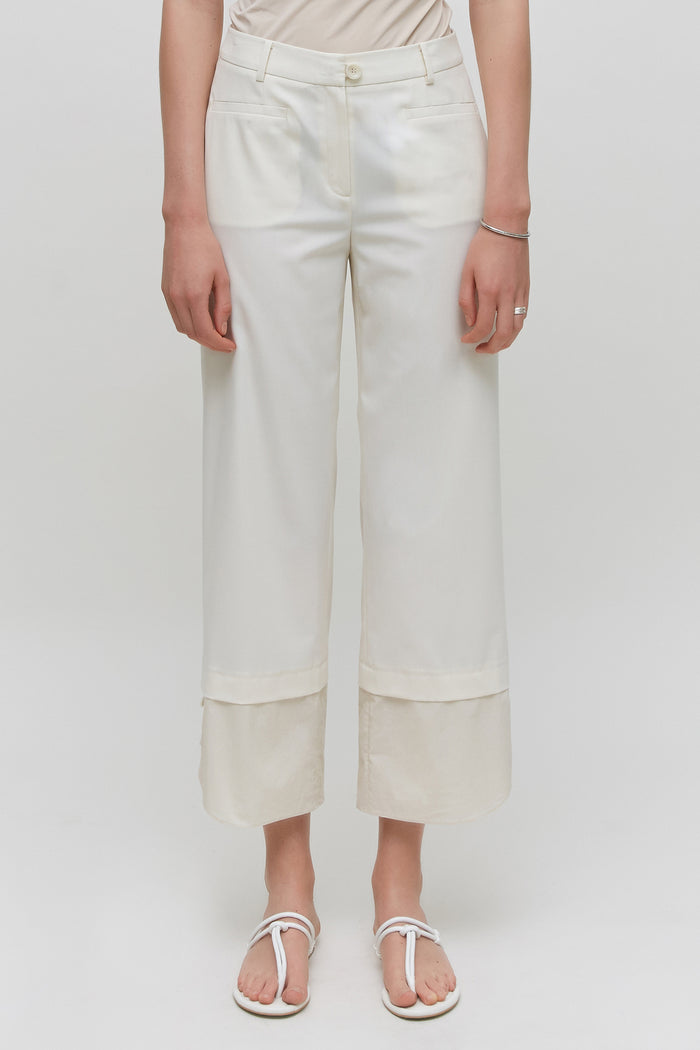 Goen.j Cotton Trimmed Layered Cropped Pants CREAM