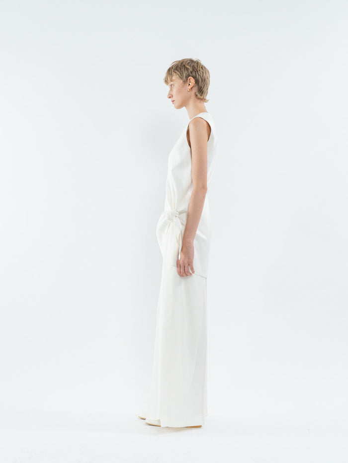 Goen.j Draped V-Neck Sleeveless Top IVORY