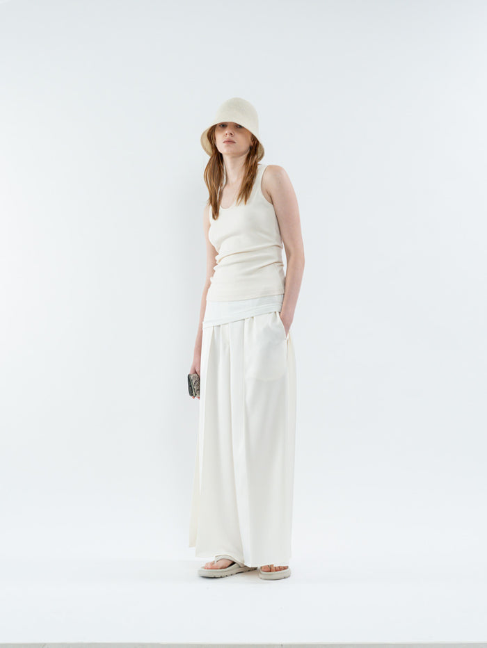 Goen.j Dual-Layer Sleeveless Top IVORY/CREAM