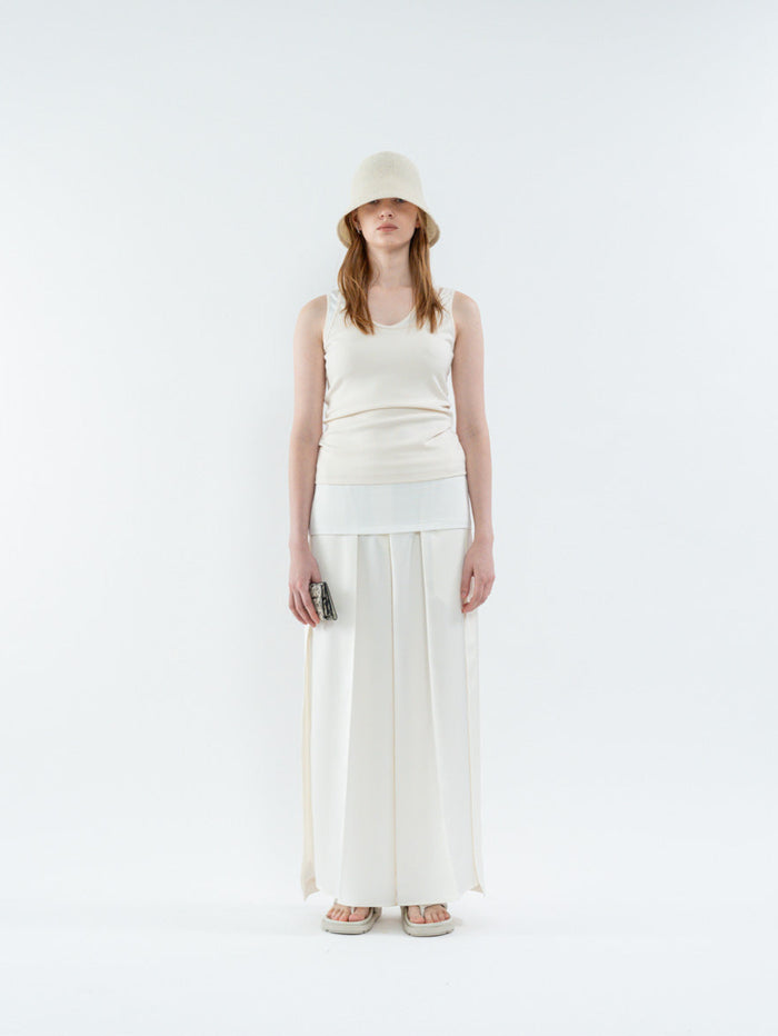 Goen.j Dual-Layer Sleeveless Top IVORY/CREAM