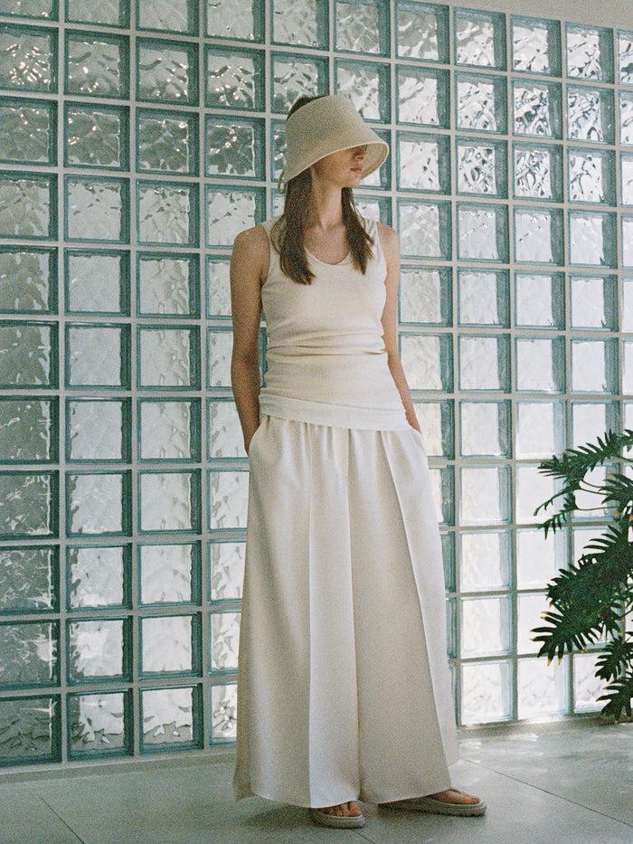 goen.j Dual-Layer Sleeveless Top IVORY/CREAM