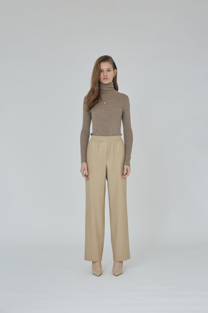 Goen.j Faux Leather Straight-leg Pants BEIGE