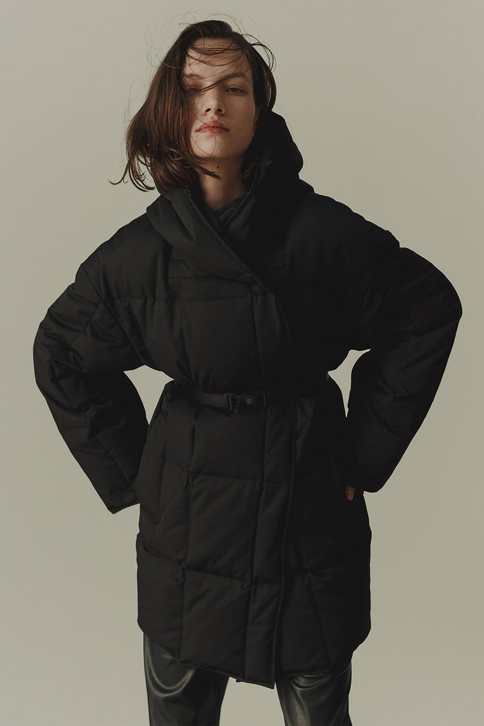 goen.j Hooded quilted-shell down coat BLACK
