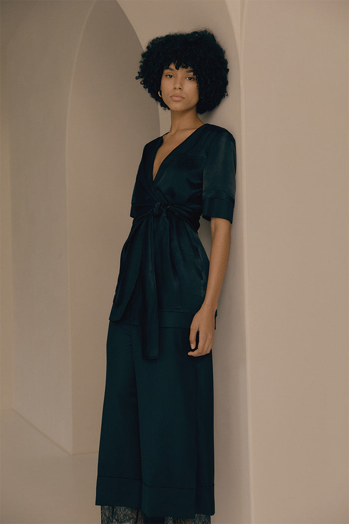 goen.j Inside-out short sleeves wrap blazer BLACK