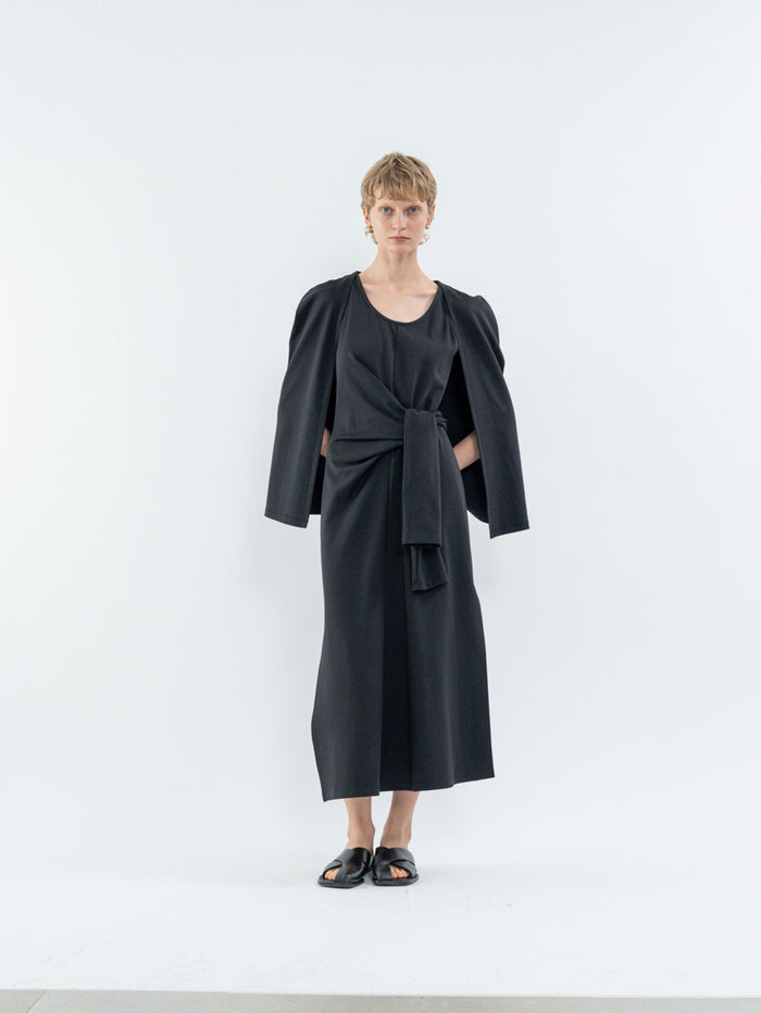 Goen.j Knot Detailed Cape Sleeveless Dress BLACK