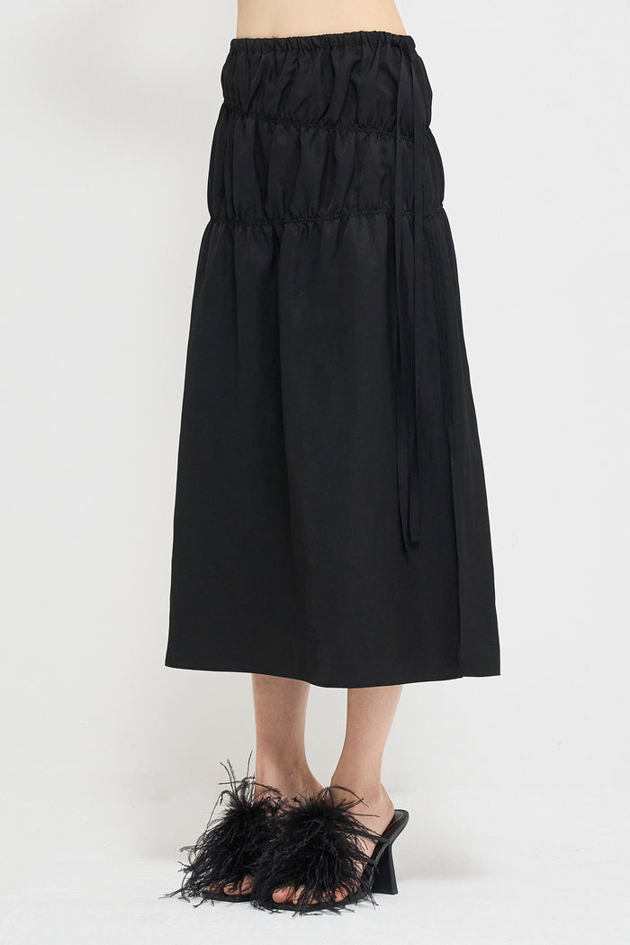 Goen.j Lightweight Ruched Midi Skirt BLACK