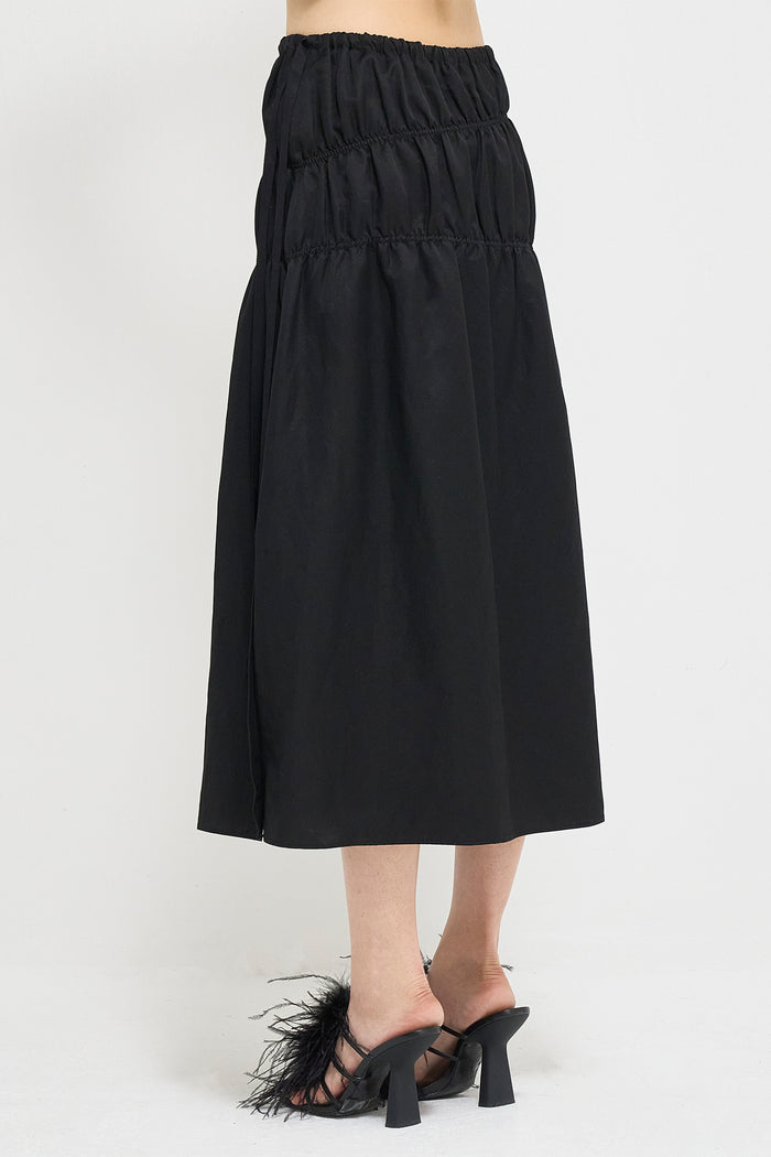 Goen.j Lightweight Ruched Midi Skirt BLACK