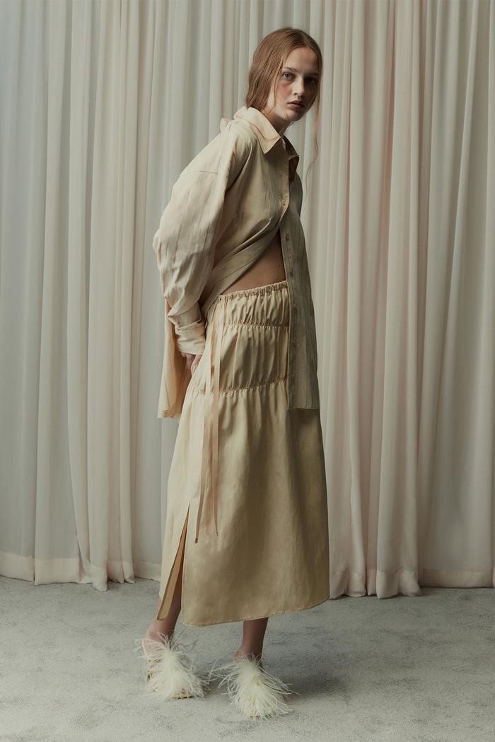 goen.j Lightweight ruched midi skirt BUTTER