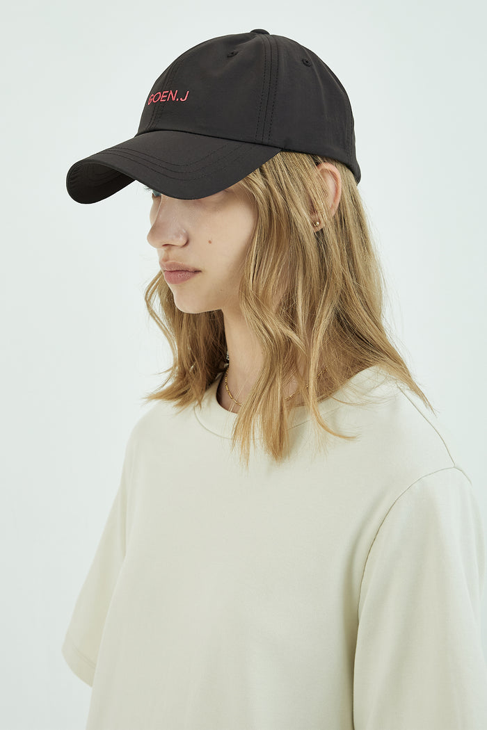 Goen.j Logo-embroidered Baseball Cap Brown