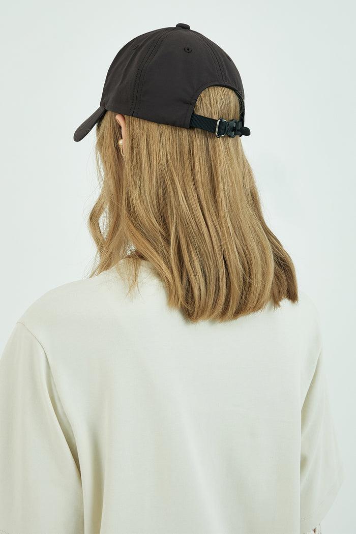 Goen.j Logo-embroidered Baseball Cap Brown