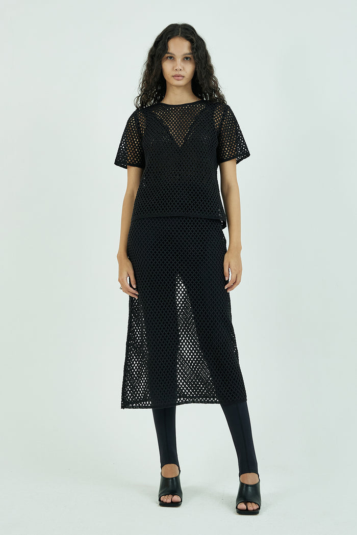 Goen.j Macramé Cotton Lace Short-sleeve Top BLACK