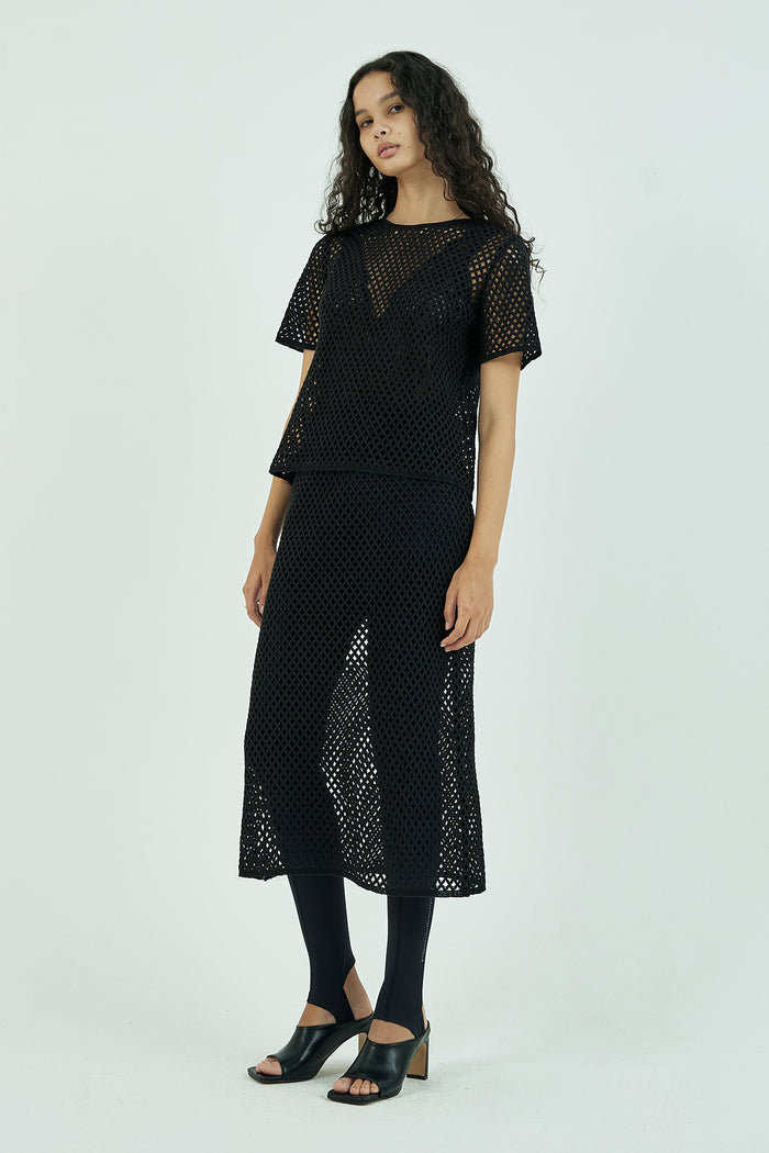 Goen.j Macramé Cotton Lace Short-sleeve Top BLACK