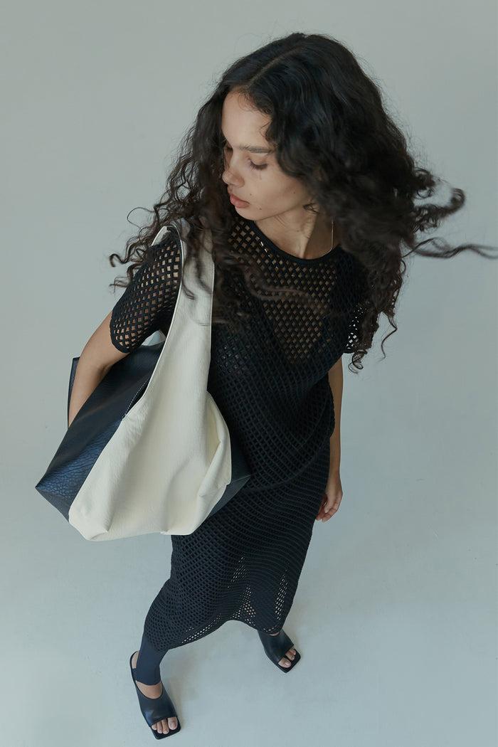 goen.j Macramé cotton lace short-sleeve top BLACK