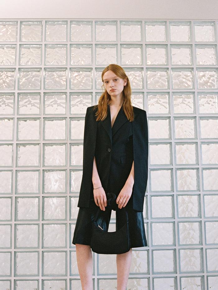 goen.j Notched Lapel Vest-Cape Blazer BLACK