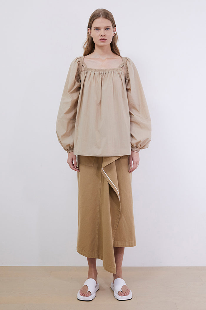 Goen.j Off-the-shoulder Puffed Sleeves Top BEIGE