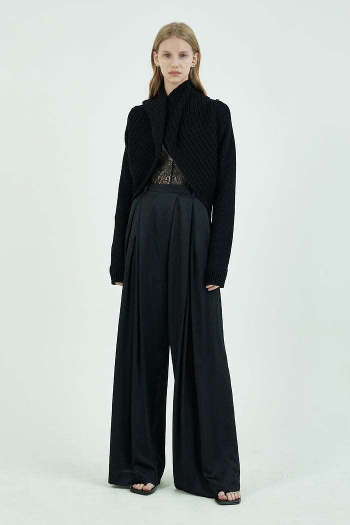 Goen.j Pleated Viscose Wide-leg Pants BLACK