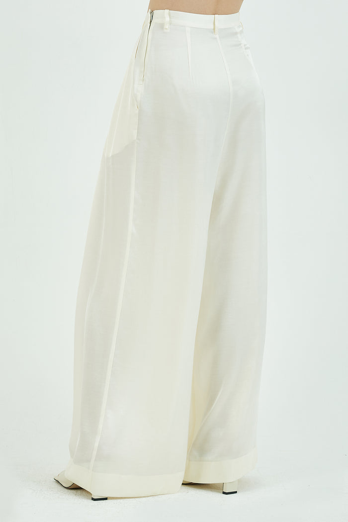 Goen.j Pleated Viscose Wide-leg Pants CREAM