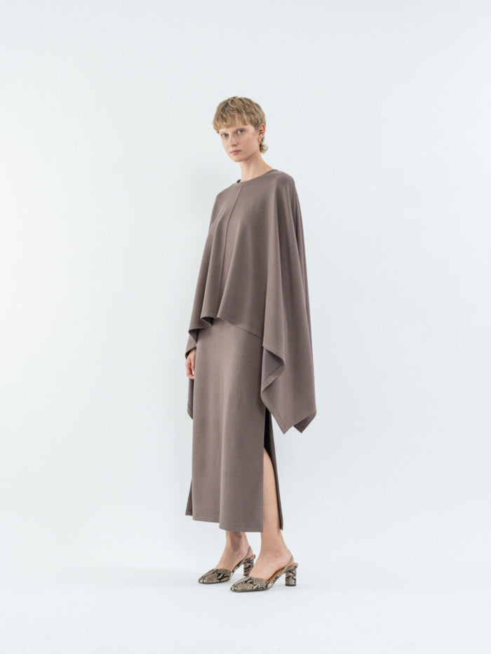Goen.j Ribbed U-Neck Cape Sleeveless Dress BROWN