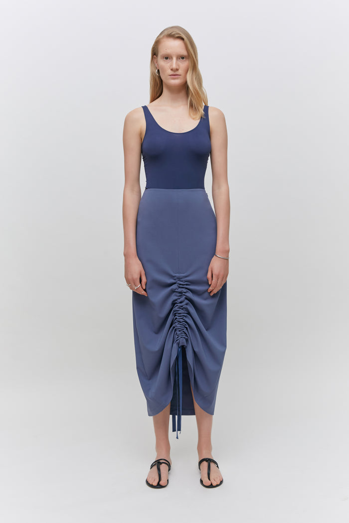 Goen.j Ruched Midi Skirt BLUE
