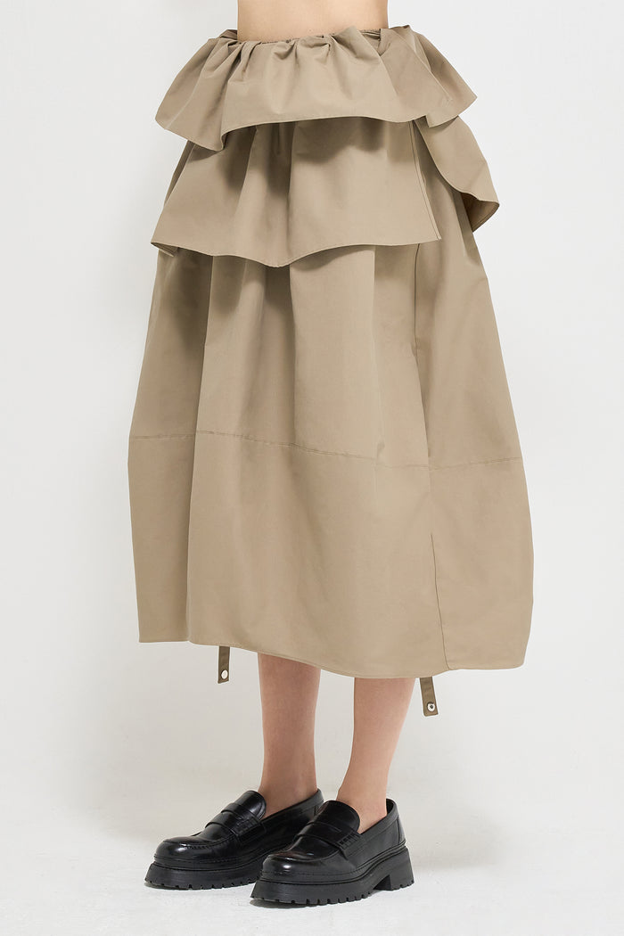Goen.j Ruffled Detail Midi Skirt BEIGE