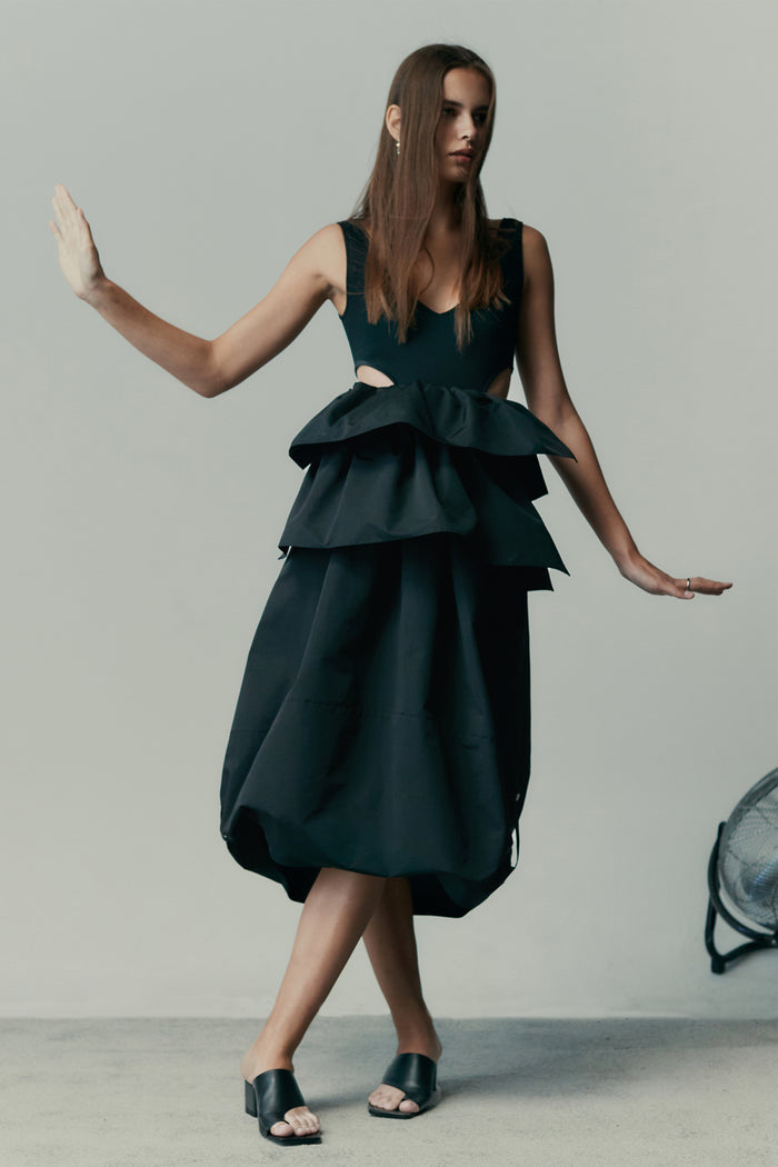 Goen.j Ruffled Detail Midi Skirt BLACK