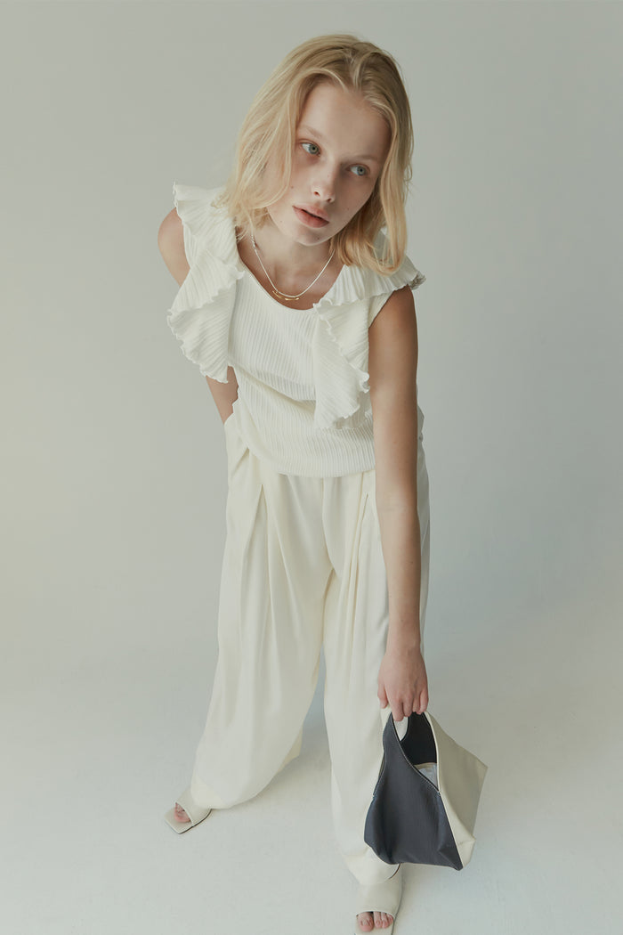 Goen.j Ruffled Sleeves Ribbed Top IVORY