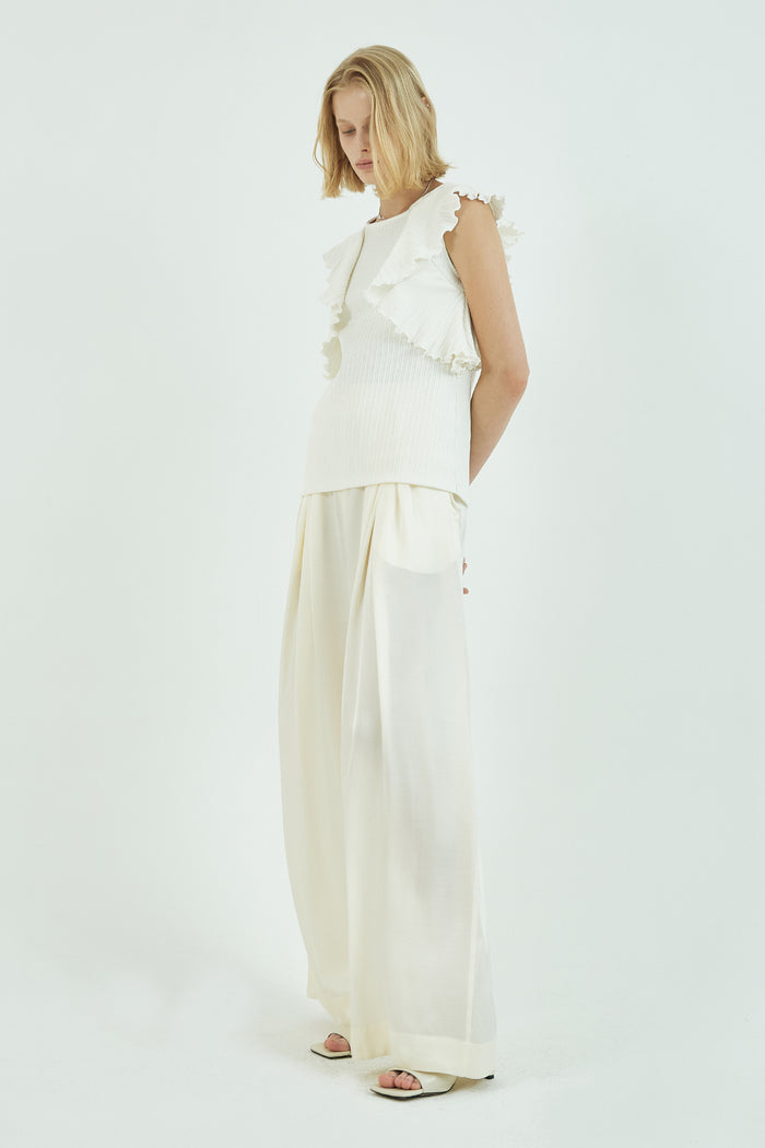 Goen.j Ruffled Sleeves Ribbed Top IVORY