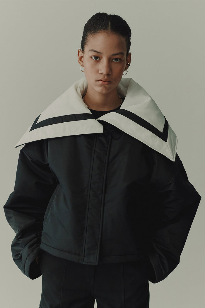 goen.j Sailor-collar cropped padded jacket
