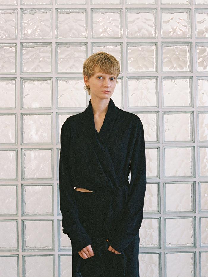 goen.j Shawl Lapel Tie-Waist Blouse BLACK