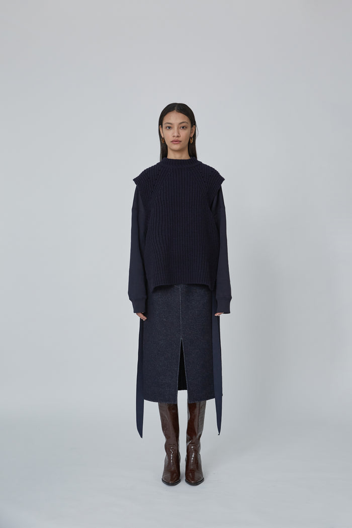 Goen.j Sleeveless Sweater With Side Taps DARK NAVY