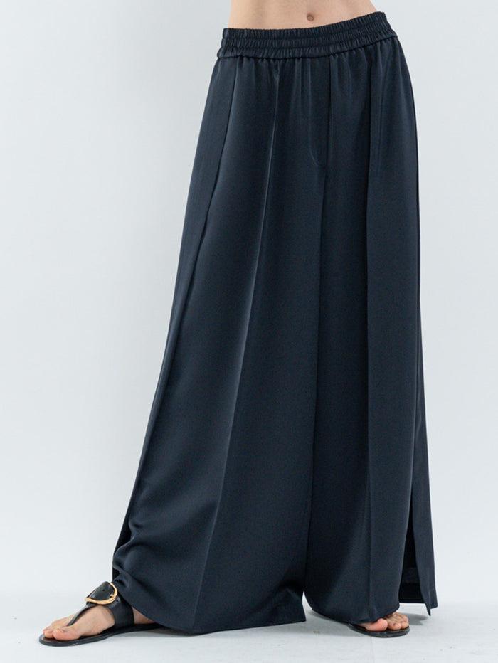 Goen.j Slit Wide-Leg Pants With Overlays NAVY