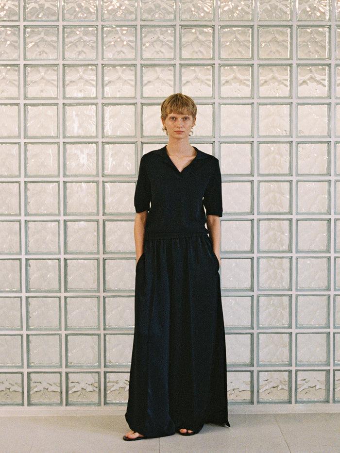 goen.j Slit Wide-Leg Pants with Overlays NAVY