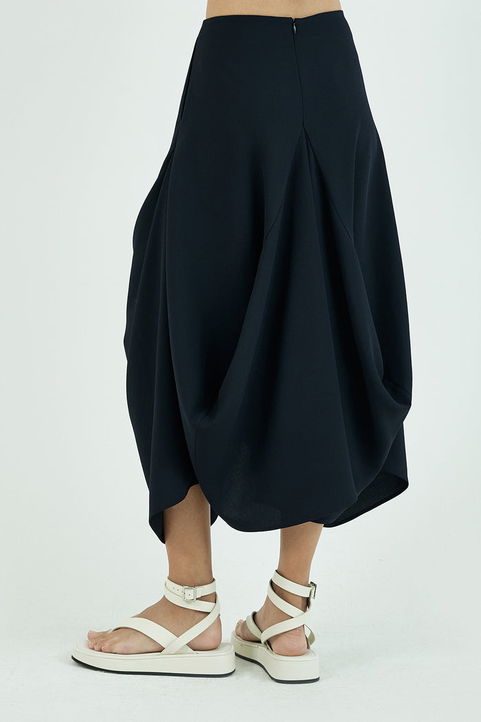 Goen.j Structured Draping Crepe Midi Skirt NAVY
