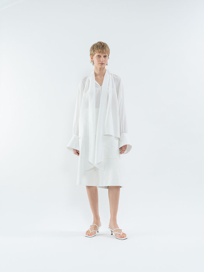 Goen.j Tie-Detailed Gathered Blouse IVORY
