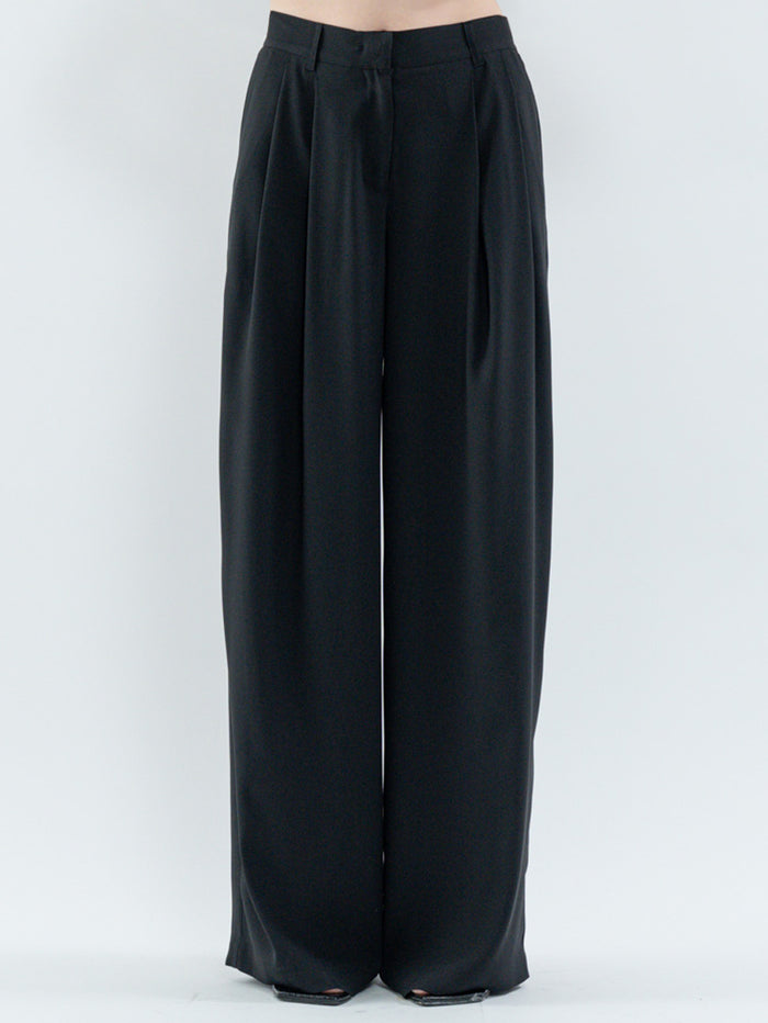 Goen.j Tuck Wide-Leg Trousers BLACK
