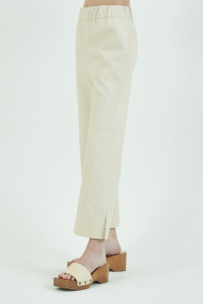 Goen.j Vegan-leather Cropped Pants BEIGE
