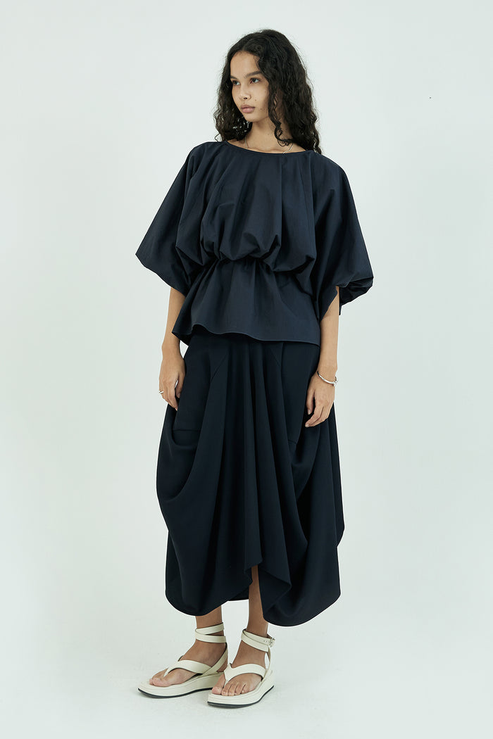 Goen.j Voluminous Shape Cotton-poplin Top NAVY