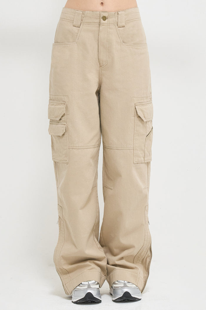 Goen.j Wide-leg Cotton Cargo Pants BEIGE