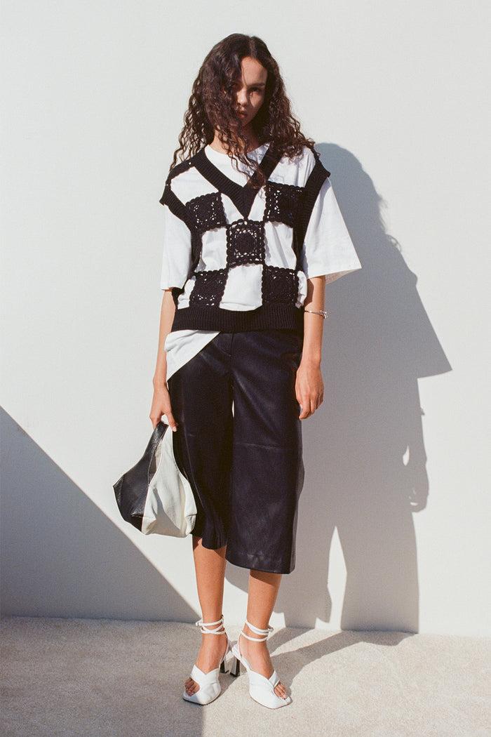goen.j hand-crocheted checkerboard open-knit vest BLACK