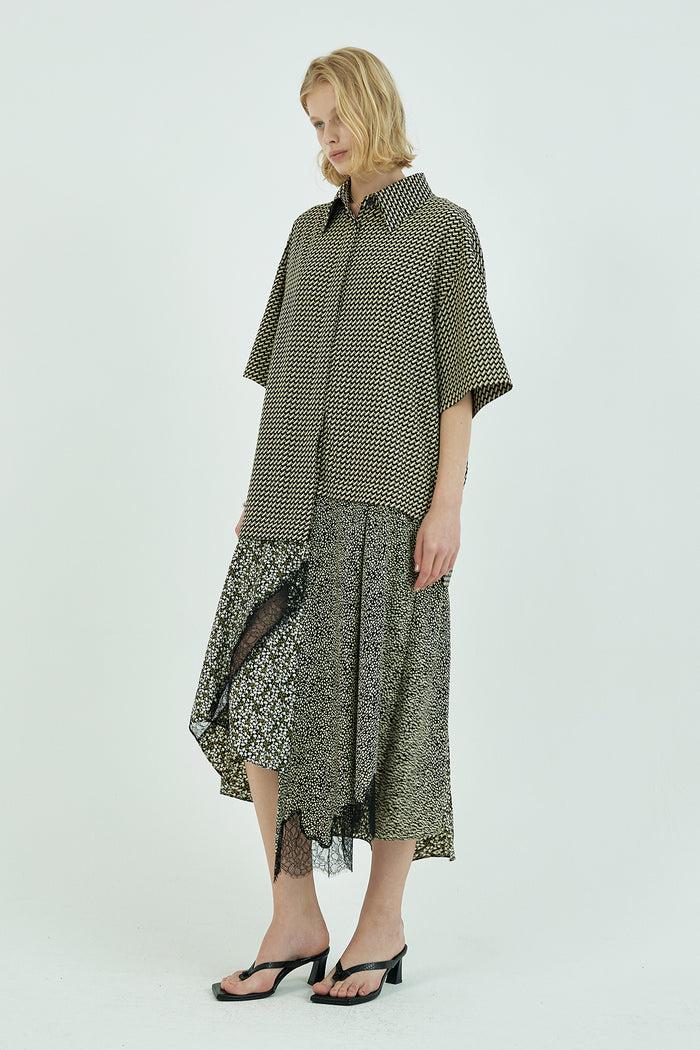 Goen.j Lace Trimmed Skirt Overlay Oversized Printed Shortsleeve Shirts MULTICOLOR